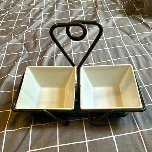 Decorative saucers / dip trays w/ carrier